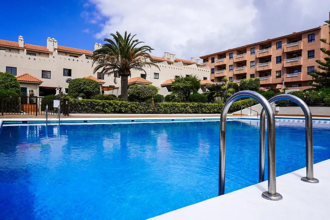 Bright House With Working Space El Medano  Spain